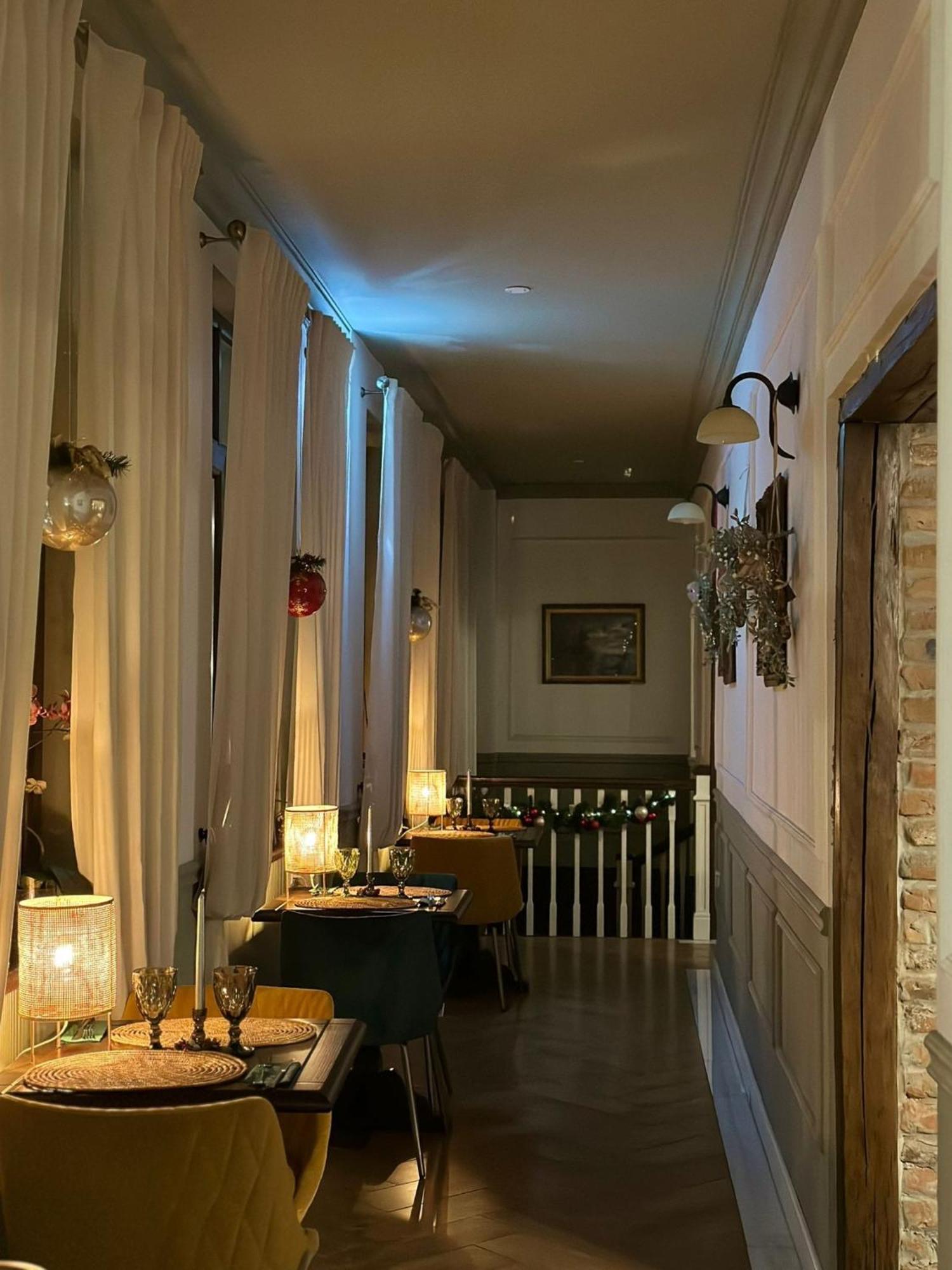 La Fontaine Hotel Hunedoara Eksteriør billede